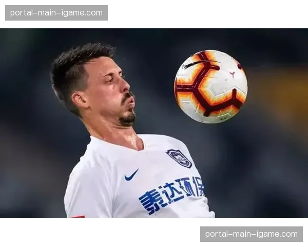 特写专访：一位在中超执教十年的外籍队医眼中的变迁