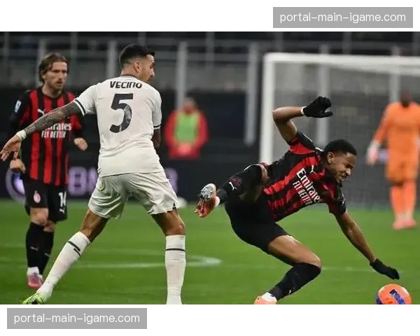 科莫2-1罗马，黑马继续冲击欧冠区